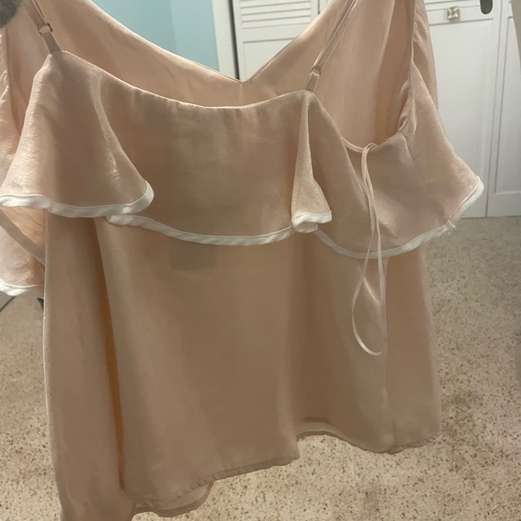 Pink blouse - Picture 3 of 3